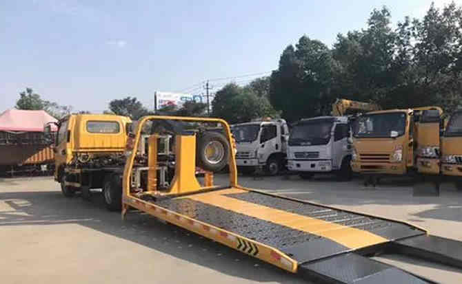 来宾汽车中途维修案例